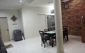 Sri Wang Homestay @